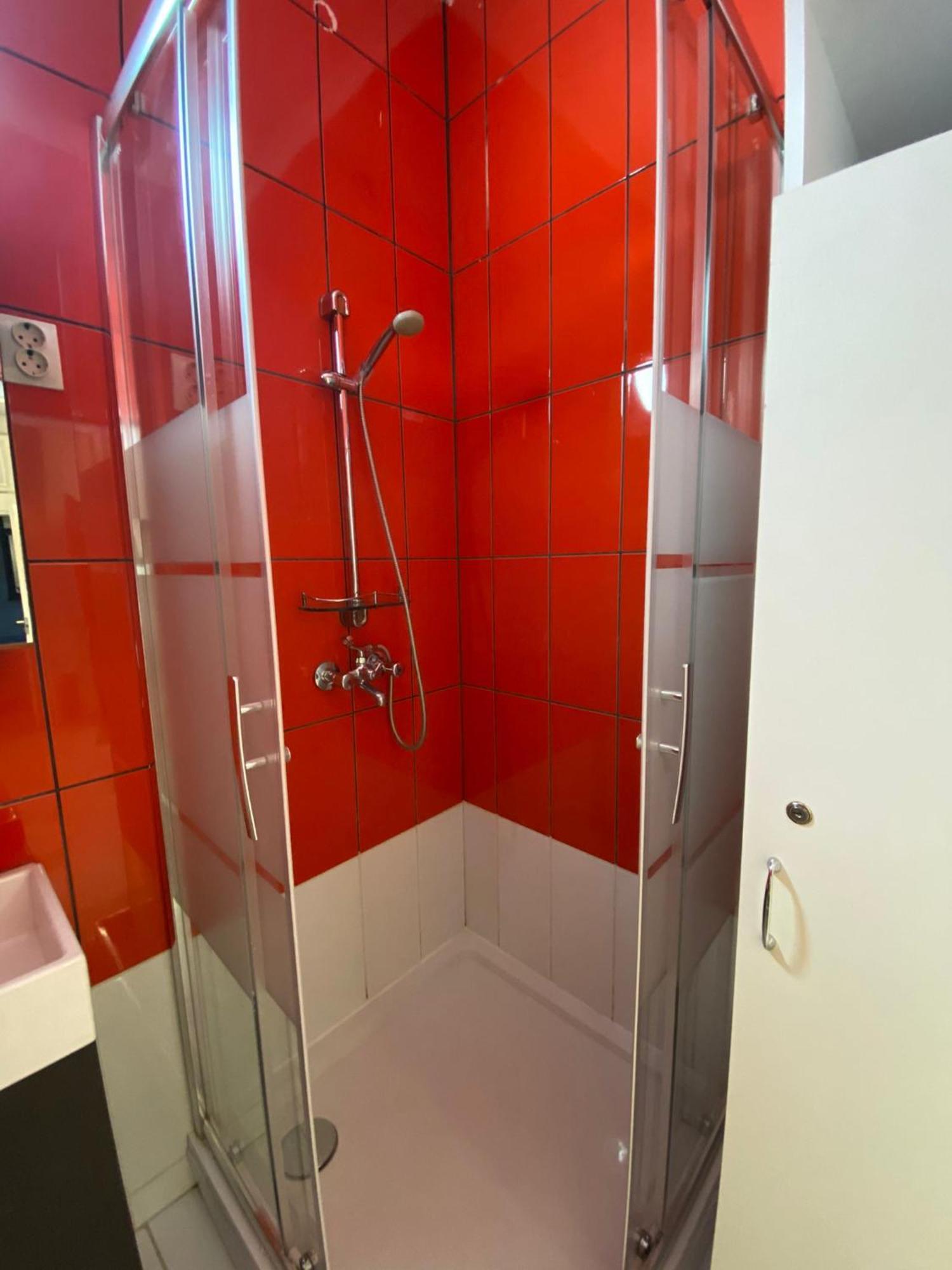 Yes, Yes! Lovely Apartment Good Amenities Budapest Center Zewnętrze zdjęcie