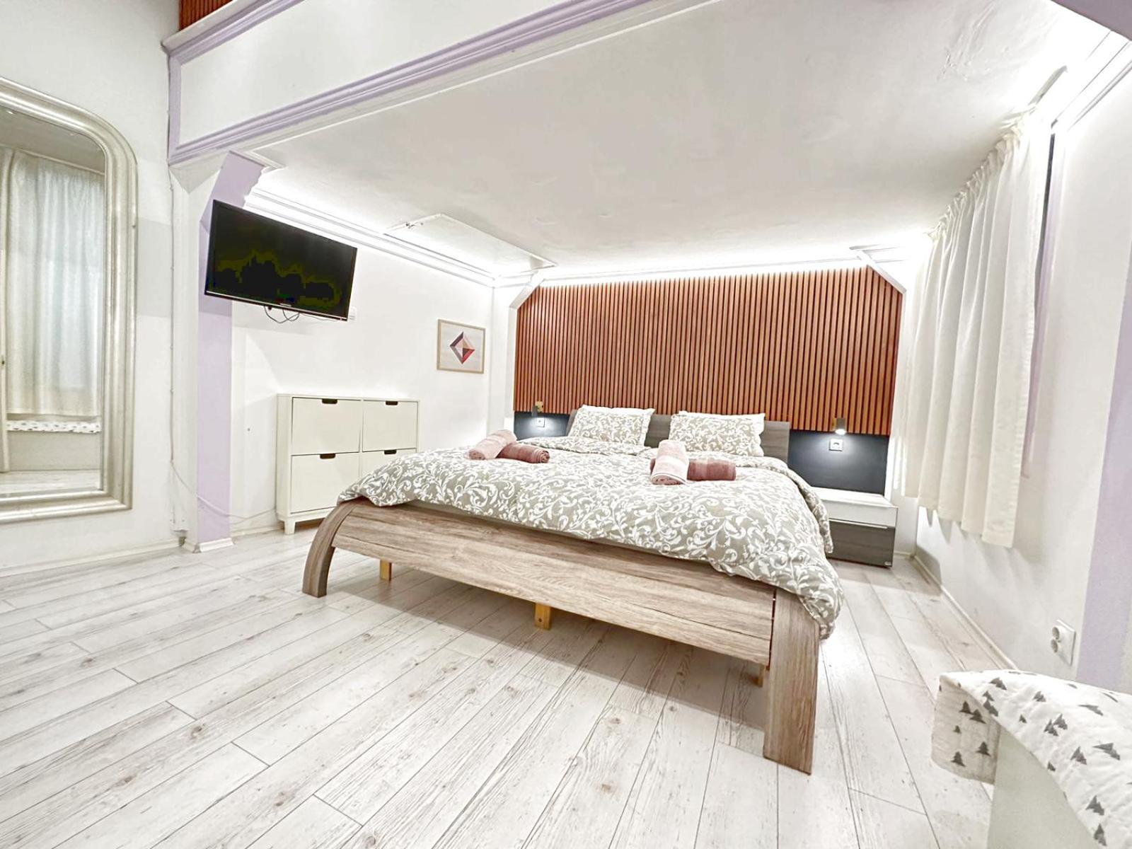 Yes, Yes! Lovely Apartment Good Amenities Budapest Center Zewnętrze zdjęcie