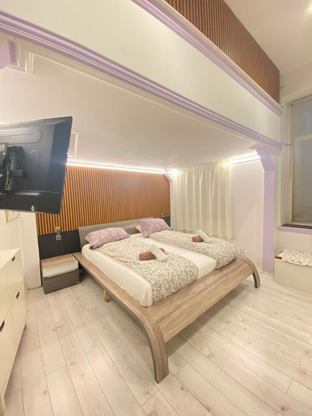 Yes, Yes! Lovely Apartment Good Amenities Budapest Center Zewnętrze zdjęcie